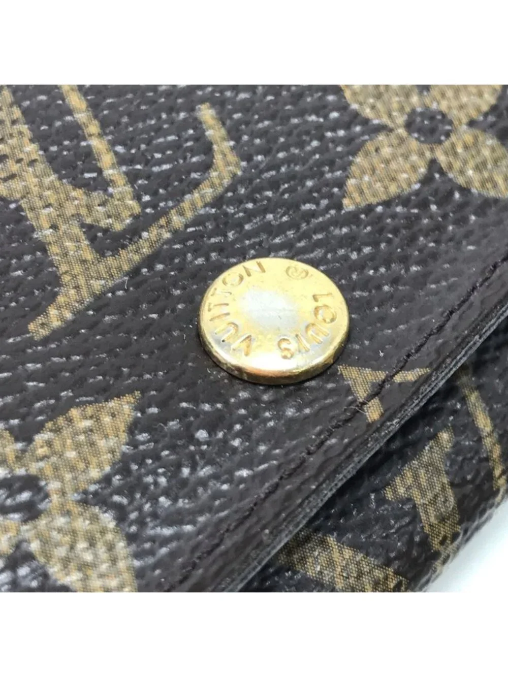 Louis Vuitton Key Case Multicles 4 Key Holder